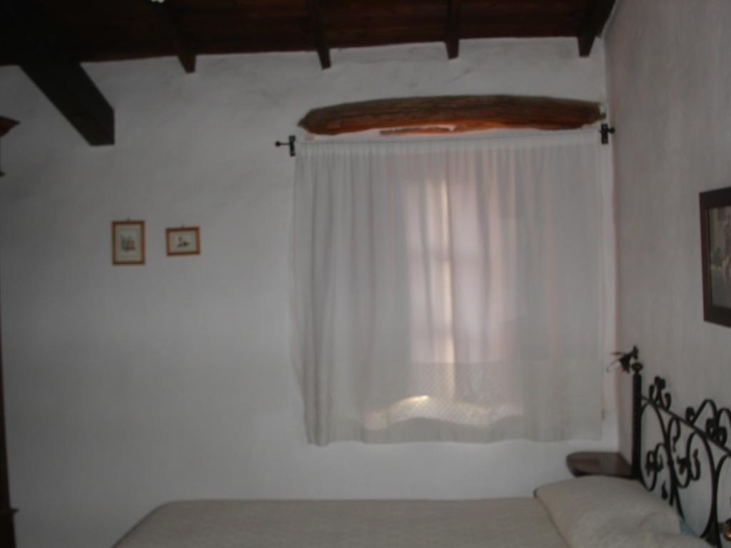 Locanda La Rosa Pauli Arbarei 外观 照片